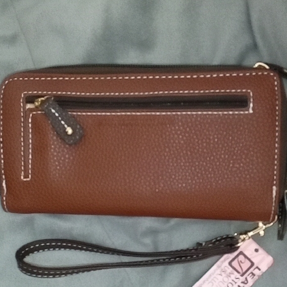 Stone Mountain Brown Leather Wristlet - Picture 3 of 6